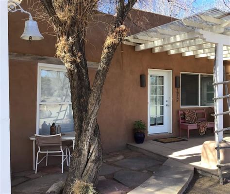 Uncover the perfect home-away-from-home with our diverse selection of vacation rentals in Santa Fe. . For rent santa fe